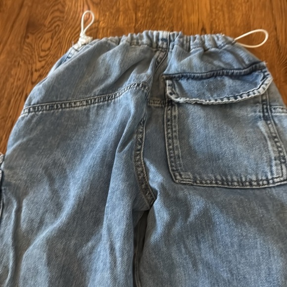 Zara Girl’s Denim Cargo Pants Size 9 - Picture 6 of 7